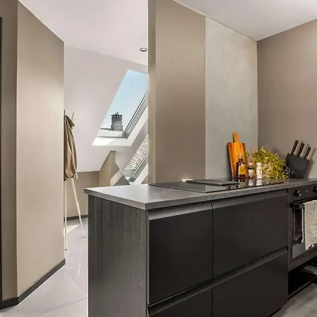 Stylish Loft On Bakaroy *