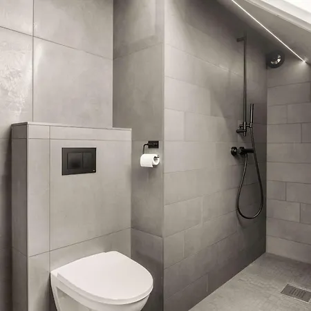 شقة Stylish Loft On Bakaroy هايوغِسون