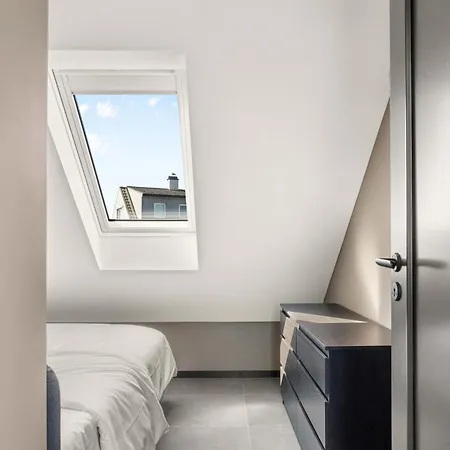 Stylish Loft On Bakaroy